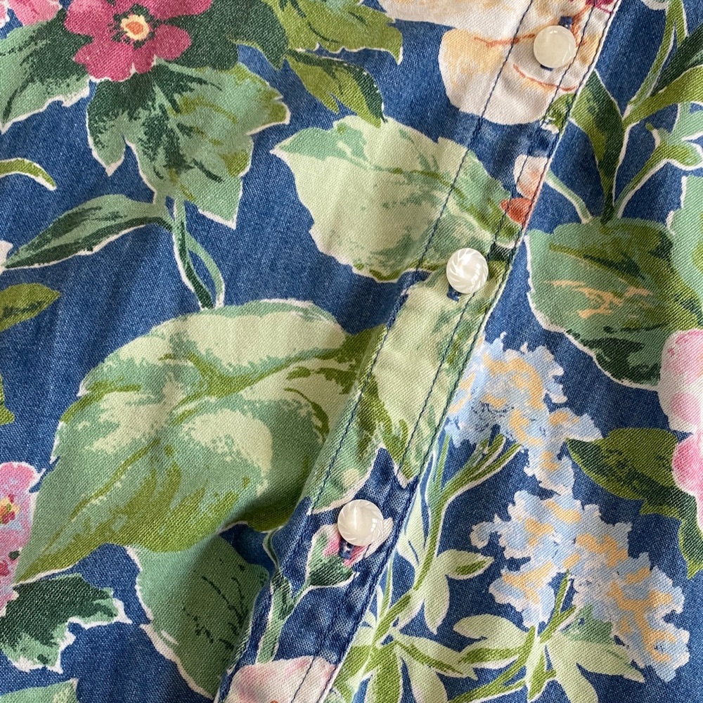 Vintage Denim Floral Women’s Shirt - Blue and Pink - Picture 4 of 11